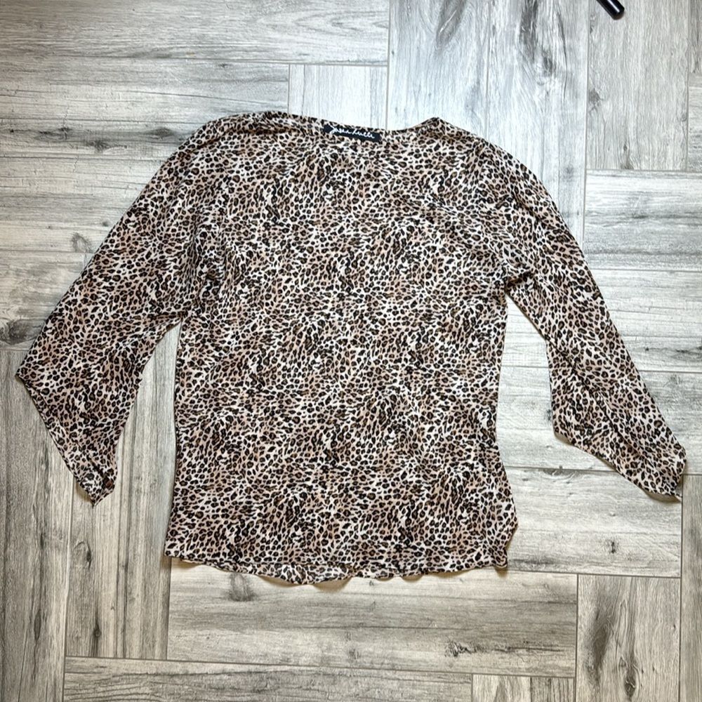 Susan Lucci Women's Tan Animal Print Semi Sheer Long Sleeve Tunic Blouse Large